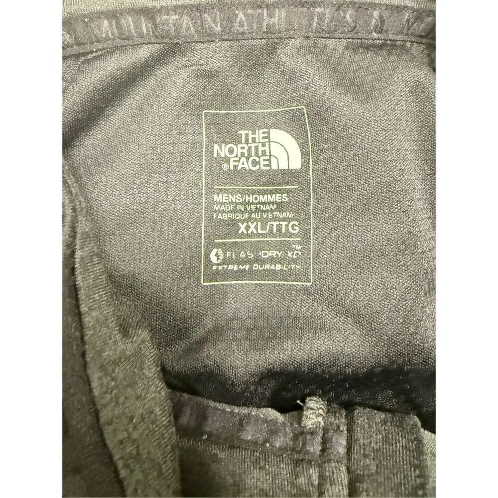 The North Face Men’s Quarter Zip Flash Dry XXL Gray Activewear Pullover